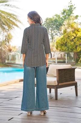 Urban Long Shirt  Green Trendy Printed Shirt For Daily Wear Comfort   Casual Look