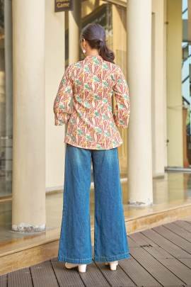 Urban Stylish Printed Magic Cotton Top