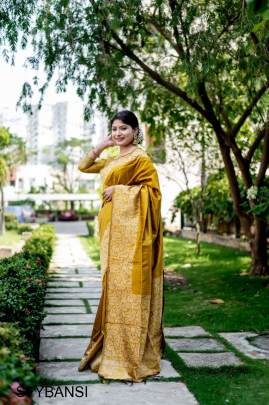 Yellow Handloom Raw Silk Saree With Rich Weving Pallu And Running Blouse Piece